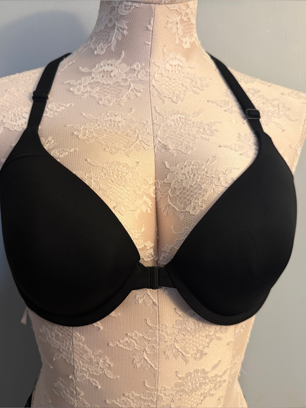 Victoria's Secret Black Front-Close T-Shirt Bra 36C